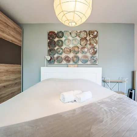 Διαμέρισμα Heritage With Parking By Interhome