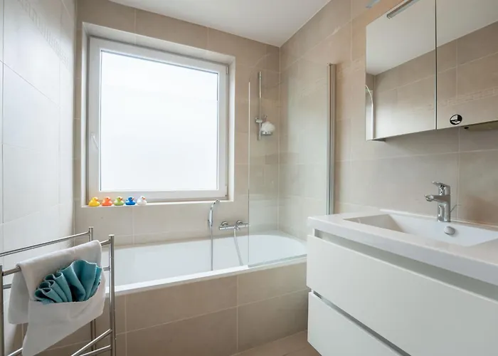 Heritage With Parking By Interhome *